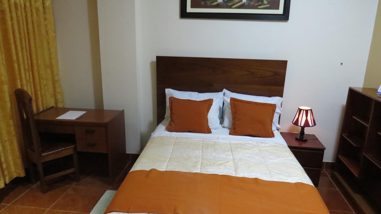 Victtorios Hotel Satipo Kültér fotó
