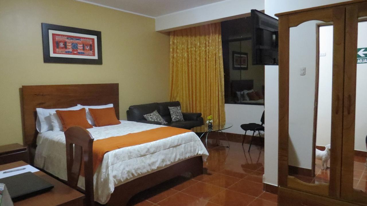Victtorios Hotel Satipo Kültér fotó